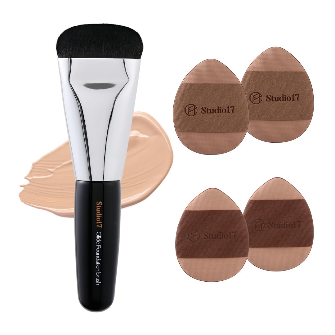 Amazon.com: Studio17 Mini Flat Foundation Brush & Small Puff Set